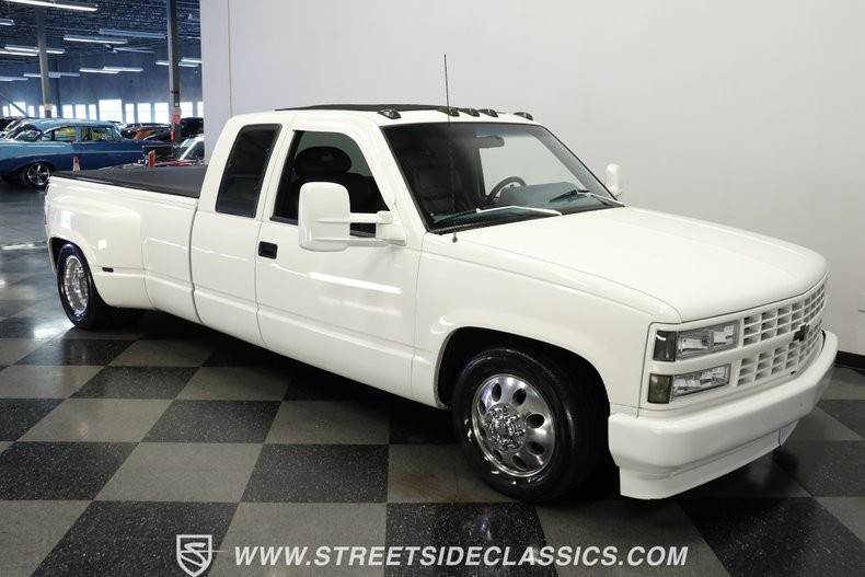 Chevrolet-C3500-1994-White-Dark-Blue-14