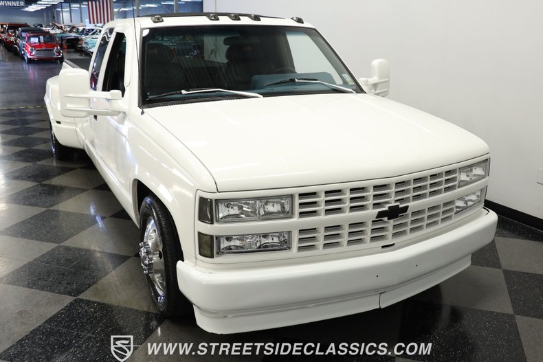 Chevrolet-C3500-1994-White-Dark-Blue-15