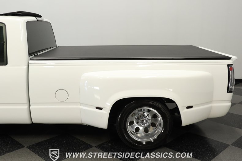 Chevrolet-C3500-1994-White-Dark-Blue-23
