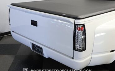 Chevrolet-C3500-1994-White-Dark-Blue-24