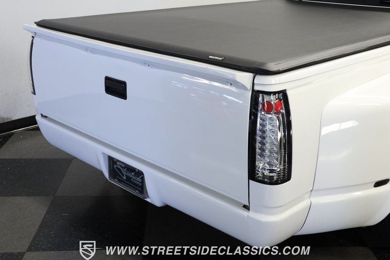 Chevrolet-C3500-1994-White-Dark-Blue-24