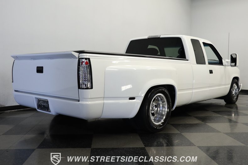 Chevrolet-C3500-1994-White-Dark-Blue-25