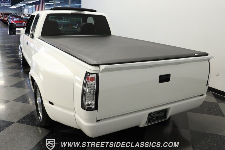 Chevrolet-C3500-1994-White-Dark-Blue-6