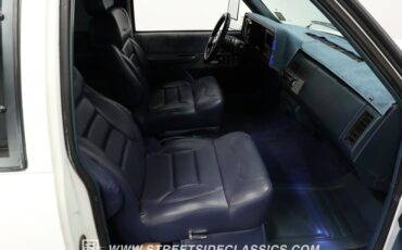 Chevrolet-C3500-1994-White-Dark-Blue-8