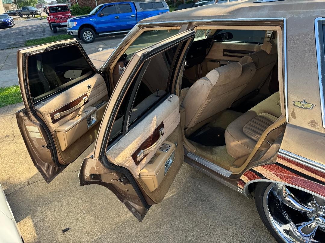 Chevrolet-CAPRICE-CLASSIC-1987-Wagon-11