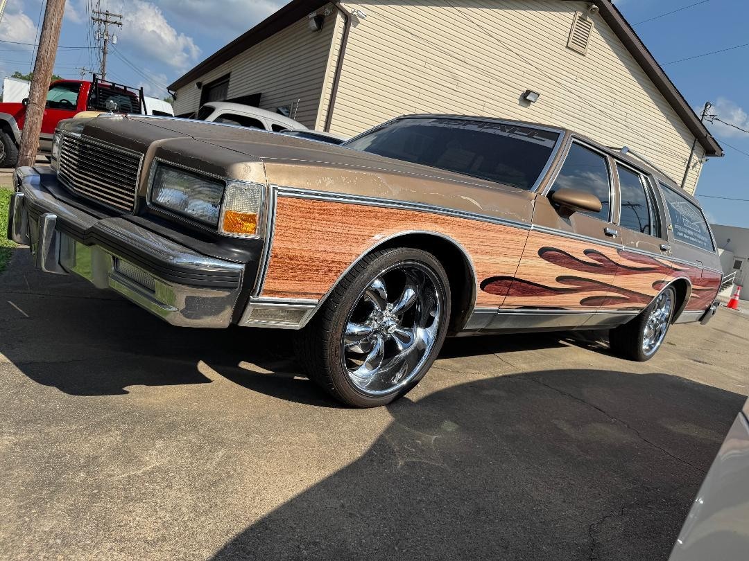 Chevrolet-CAPRICE-CLASSIC-1987-Wagon-8