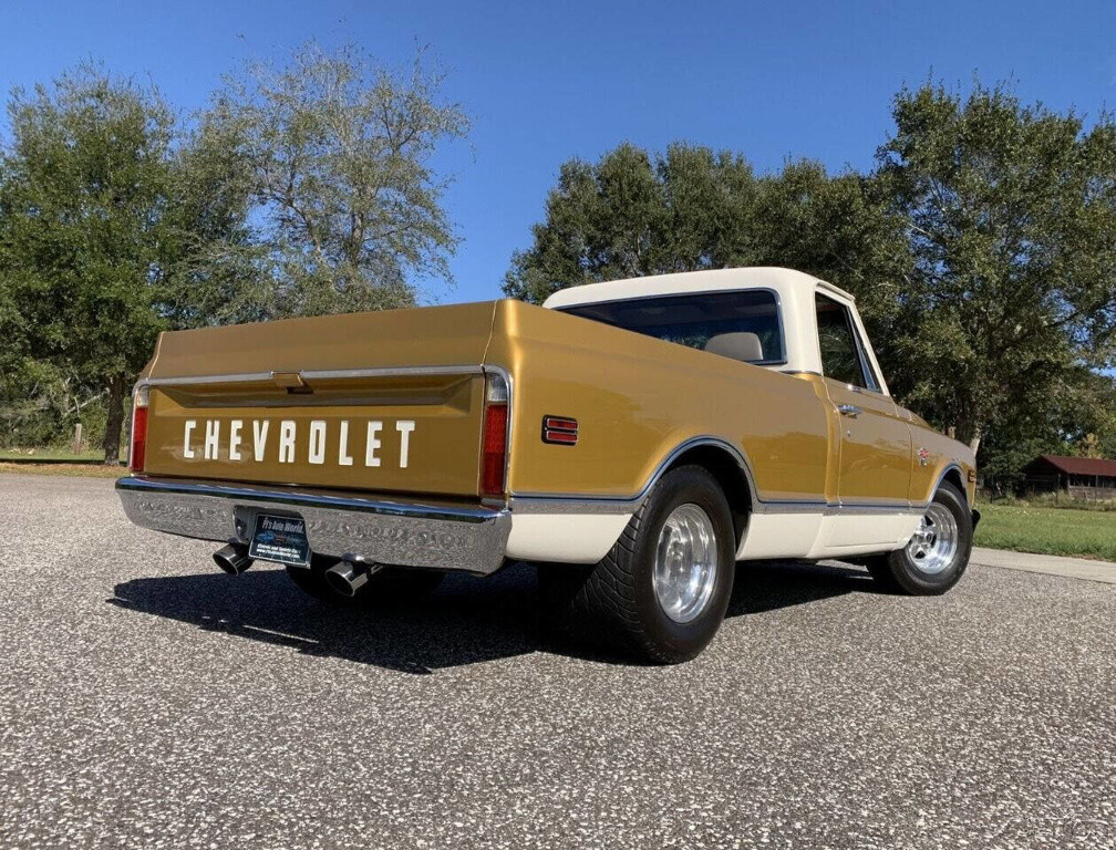 Chevrolet-CK-10-Series-1968-14