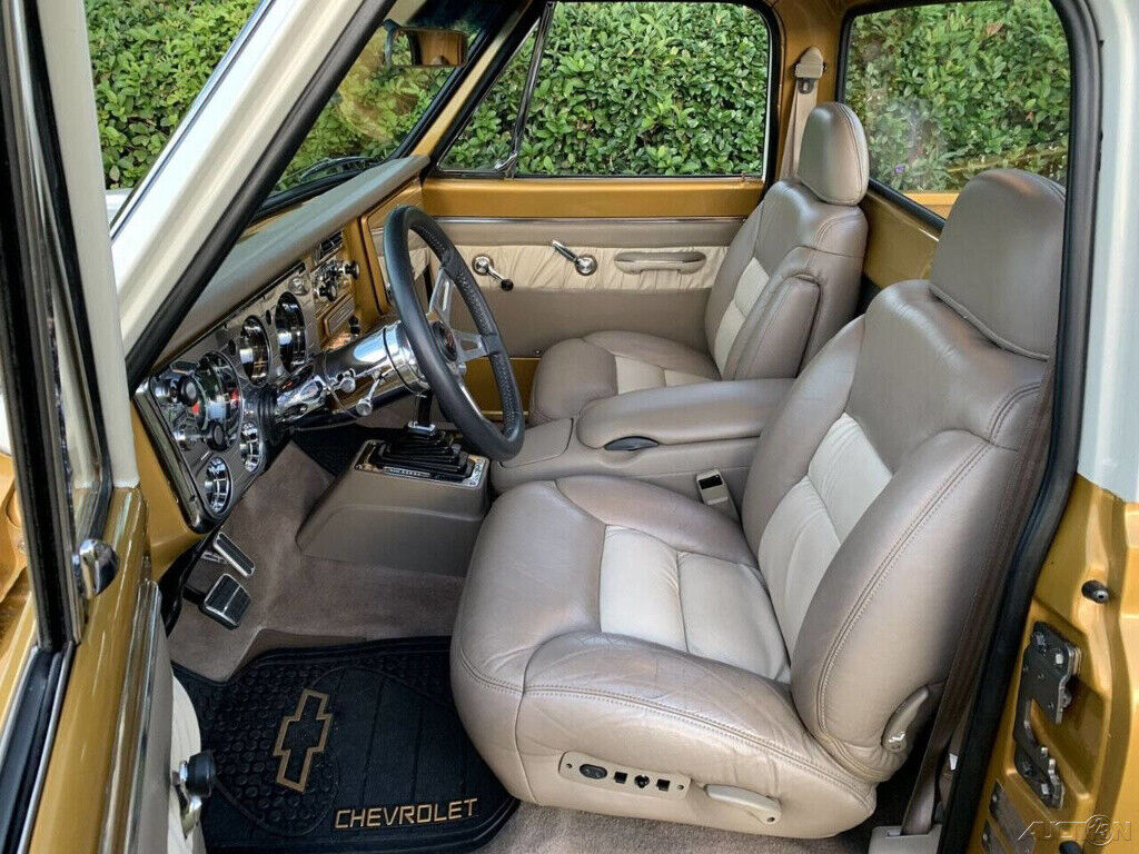 Chevrolet-CK-10-Series-1968-21