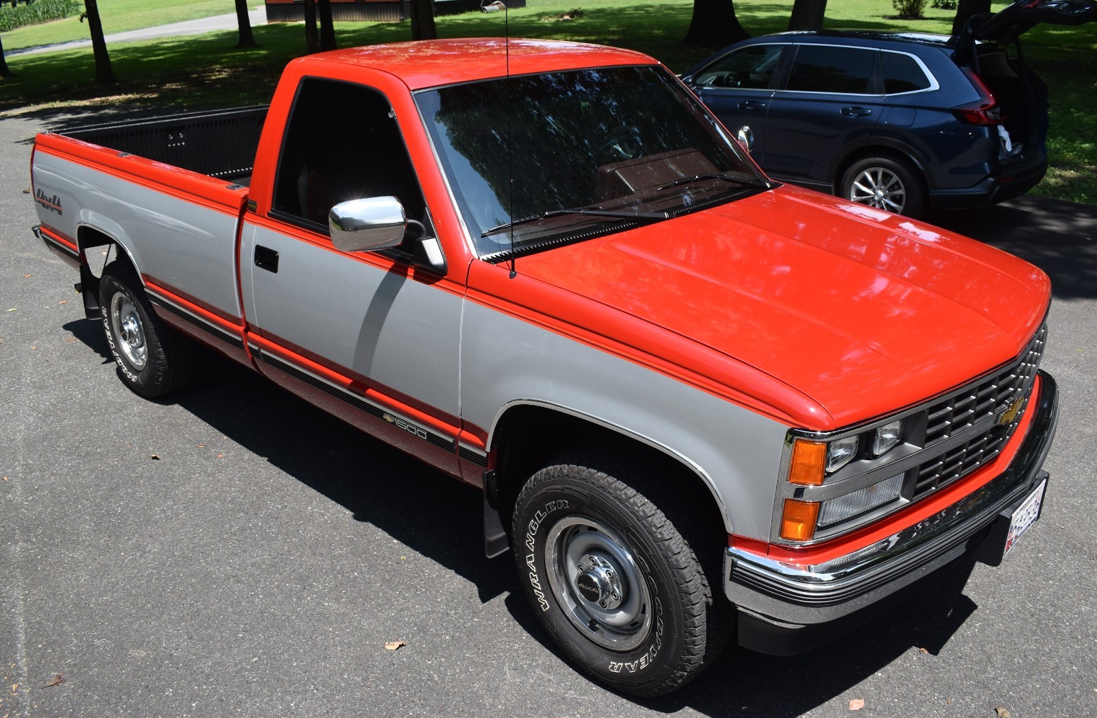 Chevrolet-CK-Pickup-1500-1988-Standard-Cab-Pickup-1