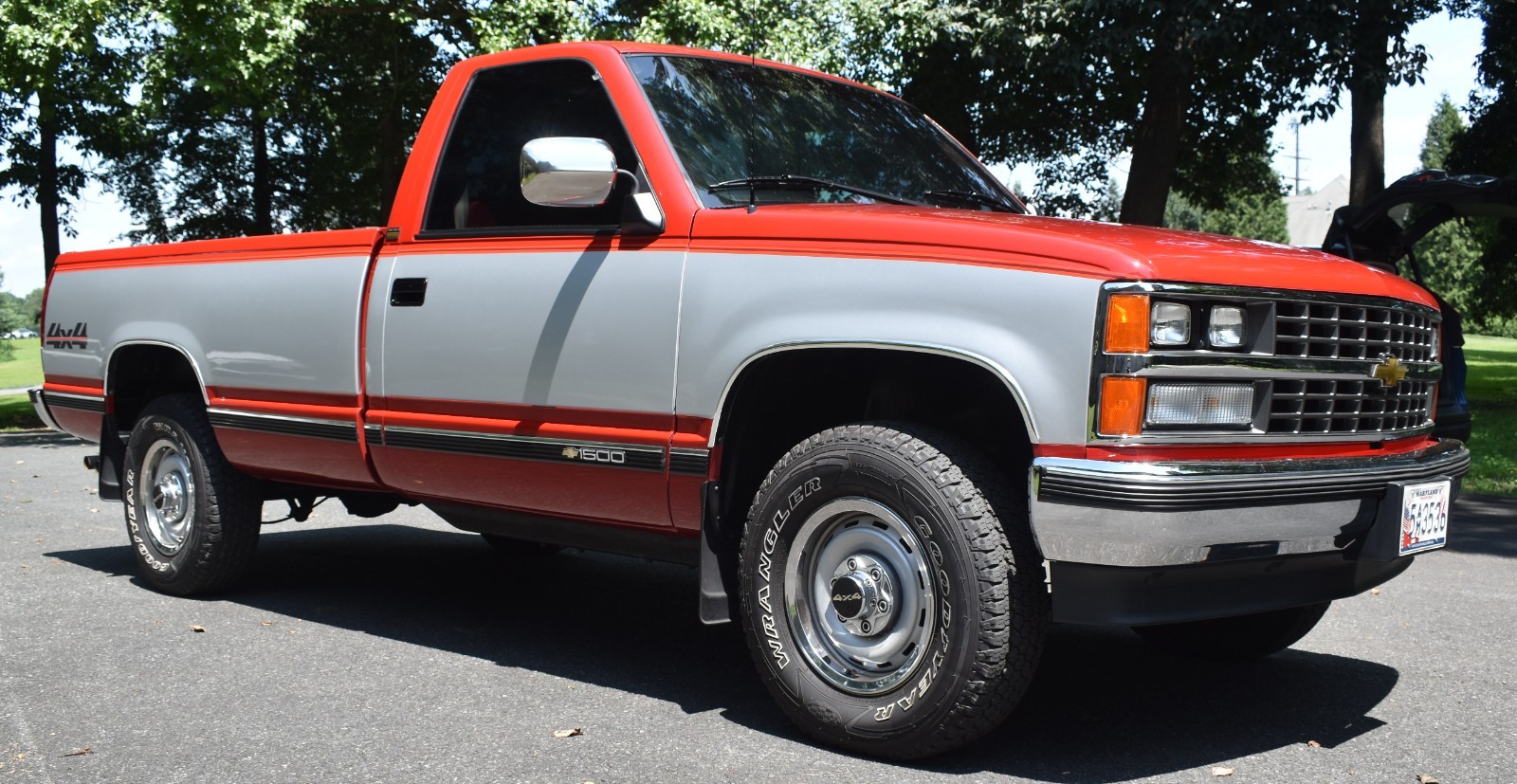 Chevrolet-CK-Pickup-1500-1988-Standard-Cab-Pickup-2