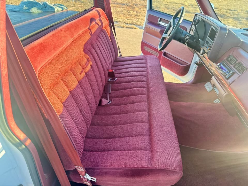 Chevrolet-CK-Pickup-1500-1989-Pickup-Truck-13