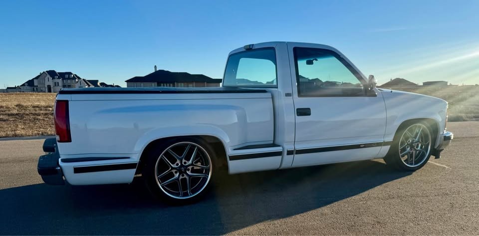 Chevrolet-CK-Pickup-1500-1989-Pickup-Truck-7