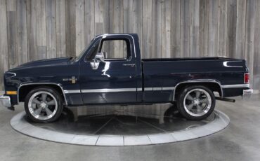Chevrolet C/K Pickup 1986 Beautiful RestoMod