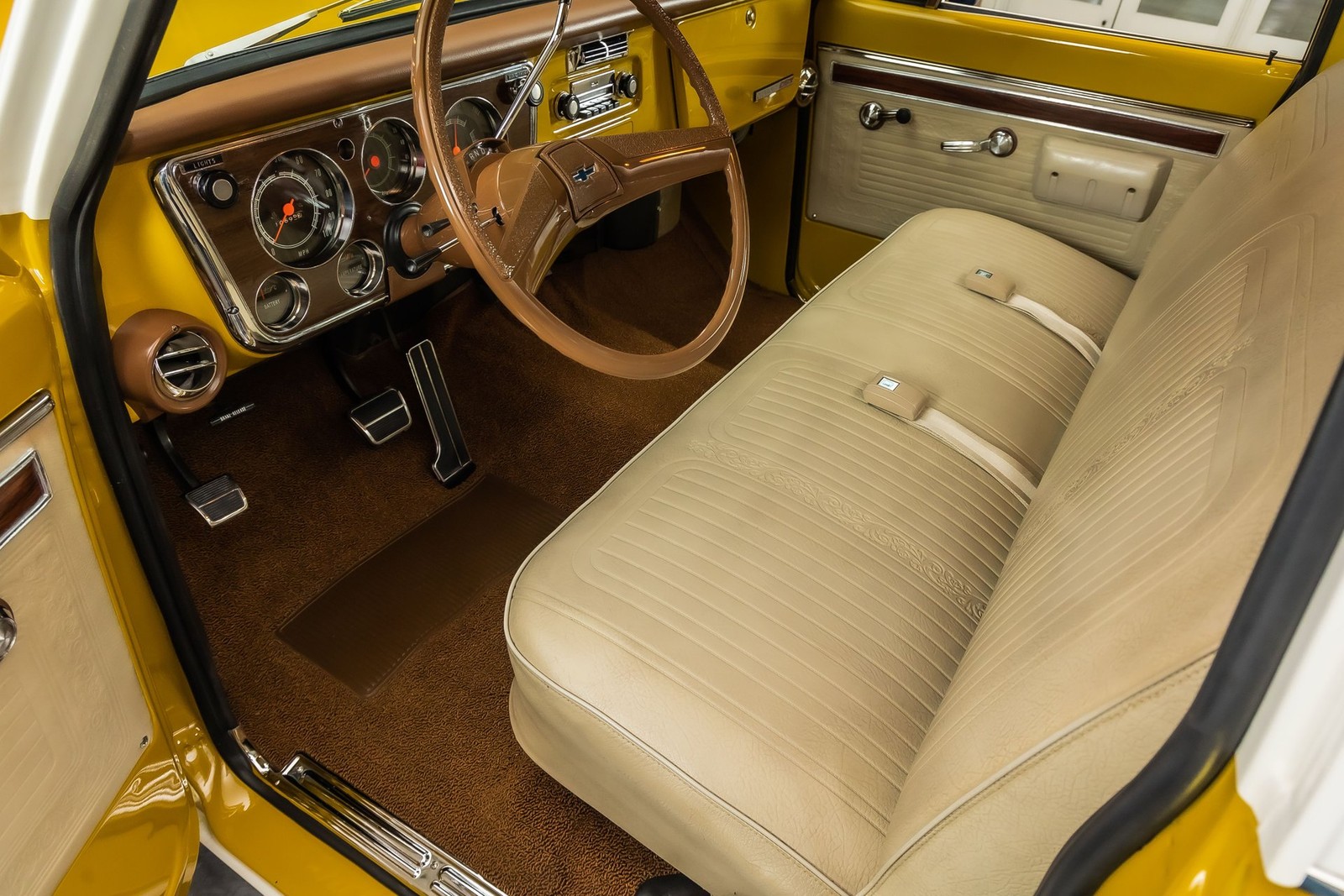 Chevrolet-CK-Pickup-2500-1970-Pickup-Truck-2
