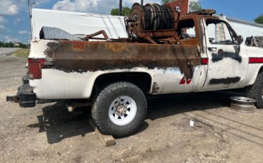 Chevrolet-CK-Pickup-3500-1986-Standard-Cab-Pickup-2
