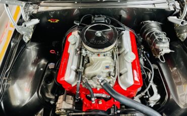 Chevrolet-Camaro-1967-2-Door-17