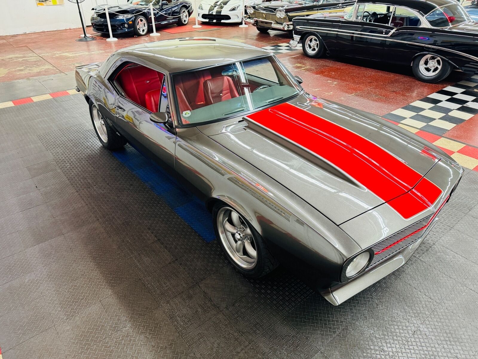 Chevrolet-Camaro-1967-2-Door-18