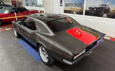 Chevrolet-Camaro-1967-2-Door-2