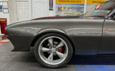 Chevrolet-Camaro-1967-2-Door-21