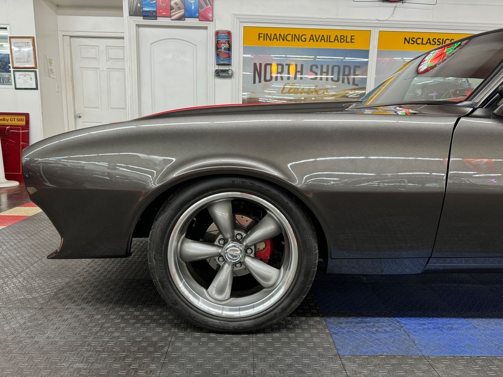 Chevrolet-Camaro-1967-2-Door-21