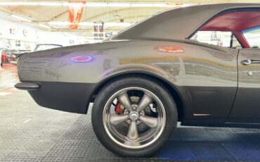Chevrolet-Camaro-1967-2-Door-28