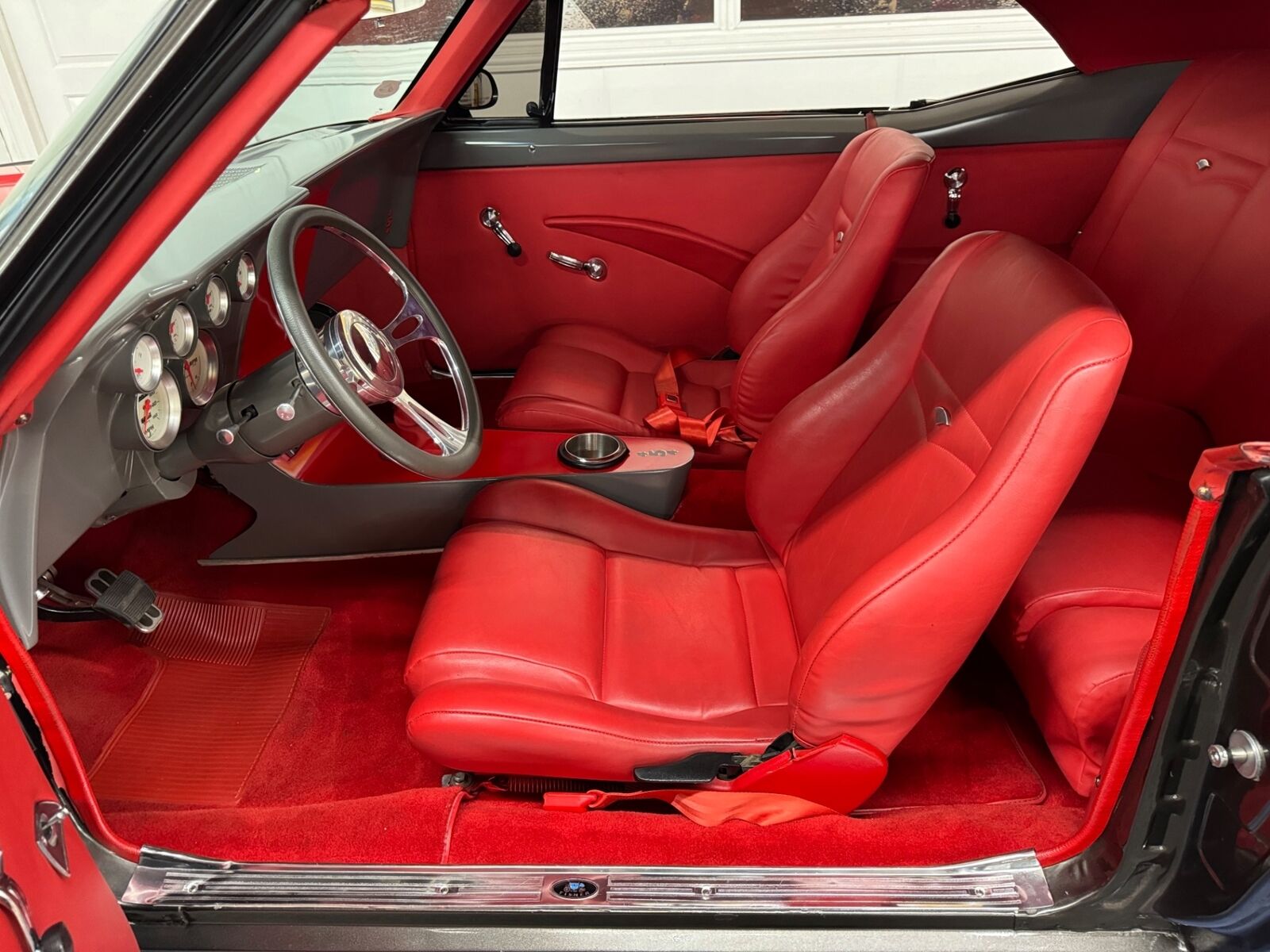 Chevrolet-Camaro-1967-2-Door-31