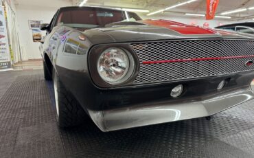 Chevrolet-Camaro-1967-2-Door-7