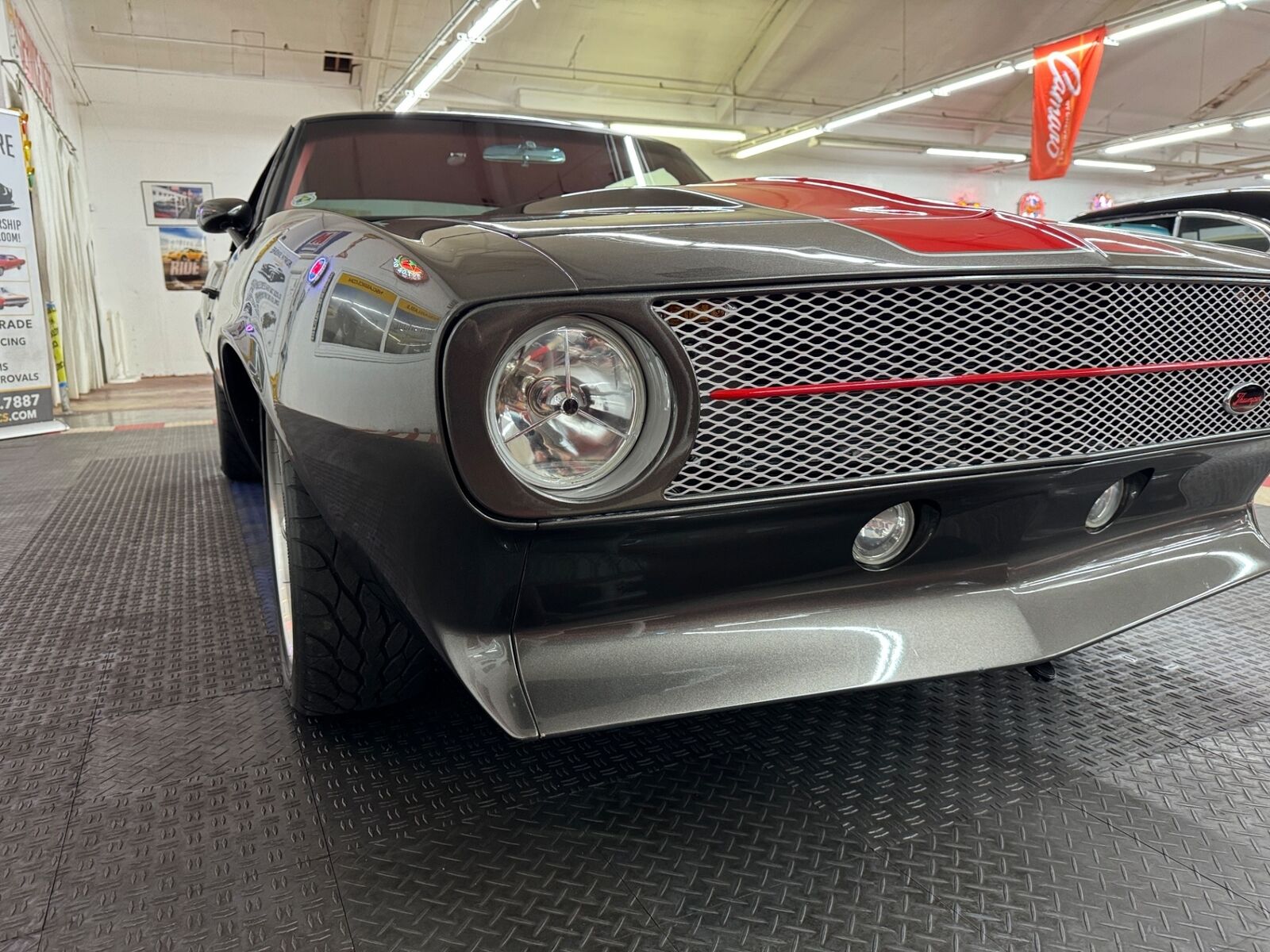 Chevrolet-Camaro-1967-2-Door-7