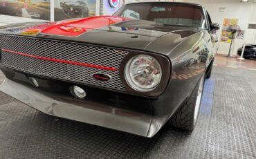 Chevrolet-Camaro-1967-2-Door-8