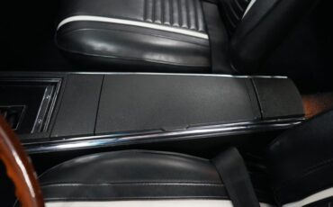 Chevrolet-Camaro-1967-Bolero-Red-Black-46