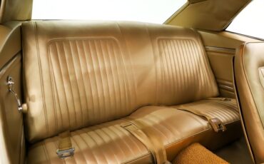 Chevrolet-Camaro-1967-Capri-Creme-Gold-31