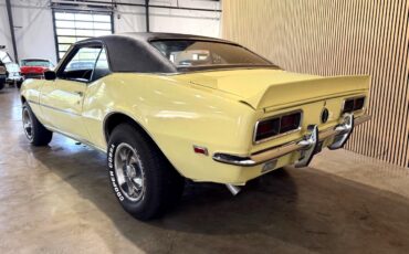 Chevrolet-Camaro-1967-Classic-Car-14