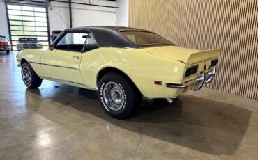 Chevrolet-Camaro-1967-Classic-Car-19