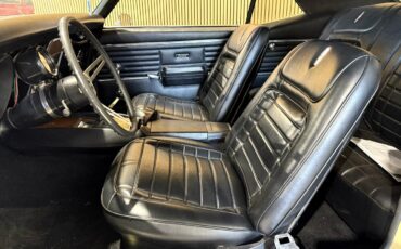 Chevrolet-Camaro-1967-Classic-Car-25