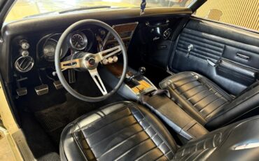 Chevrolet-Camaro-1967-Classic-Car-33