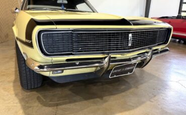Chevrolet-Camaro-1967-Classic-Car-6