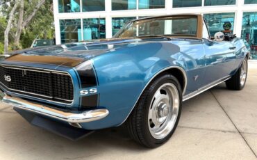 Chevrolet-Camaro-1967-Convertible-10