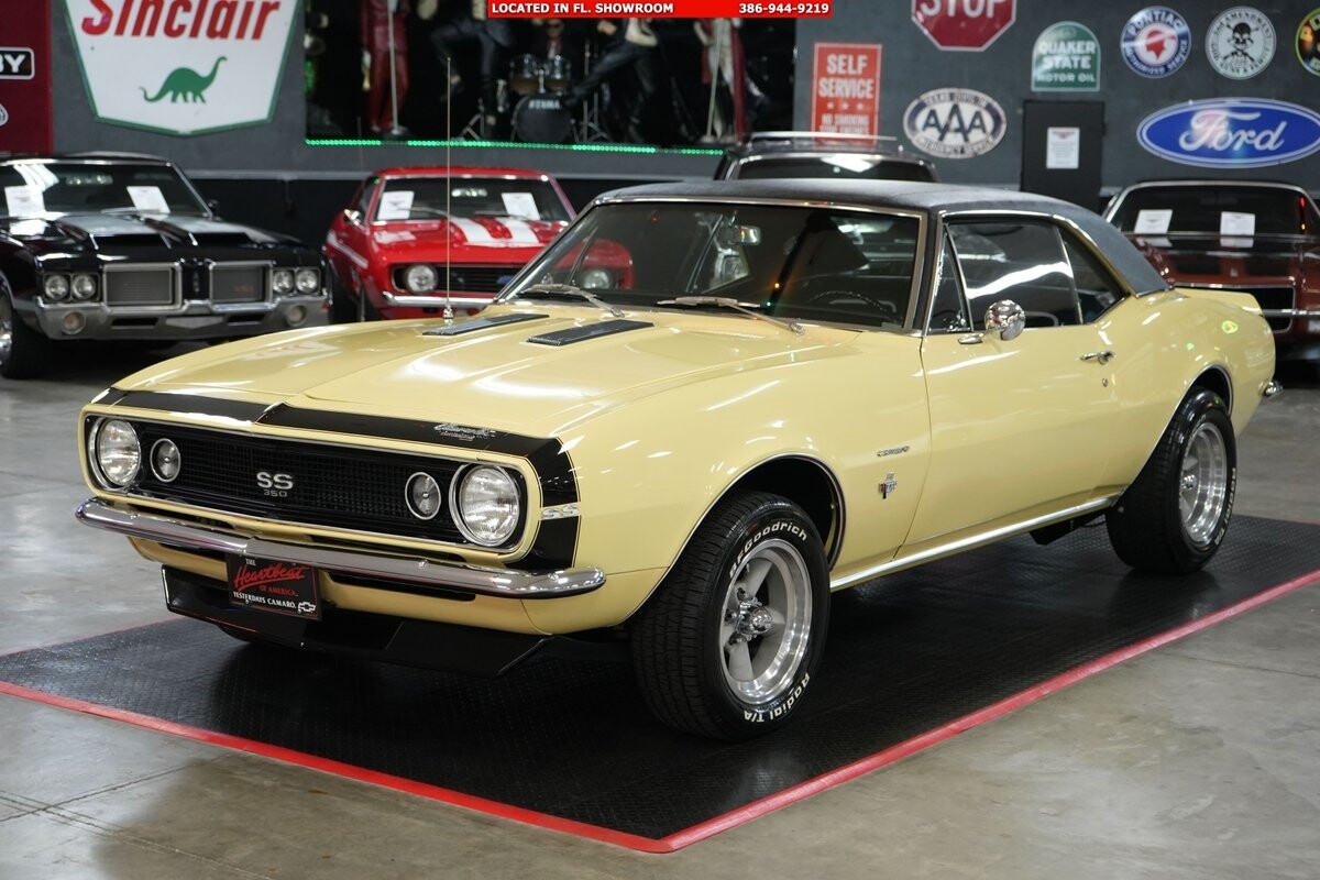Chevrolet-Camaro-1967-Coupe-1