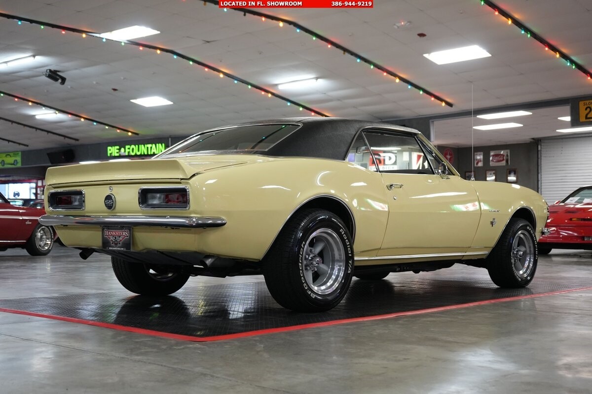 Chevrolet-Camaro-1967-Coupe-15