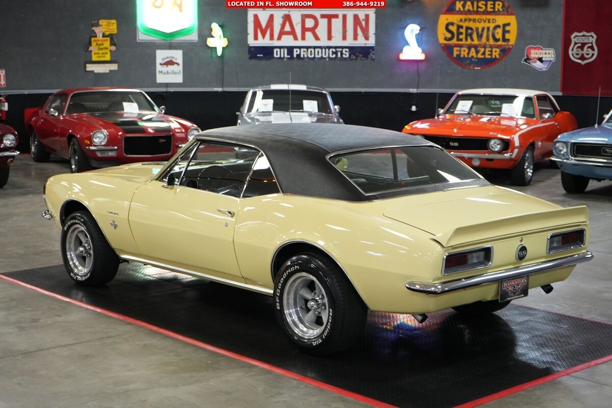 Chevrolet-Camaro-1967-Coupe-21