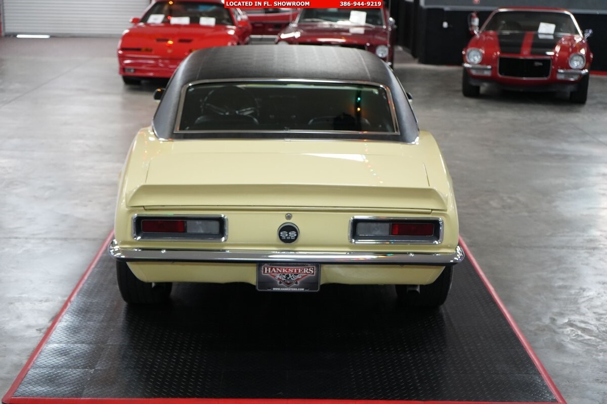 Chevrolet-Camaro-1967-Coupe-22