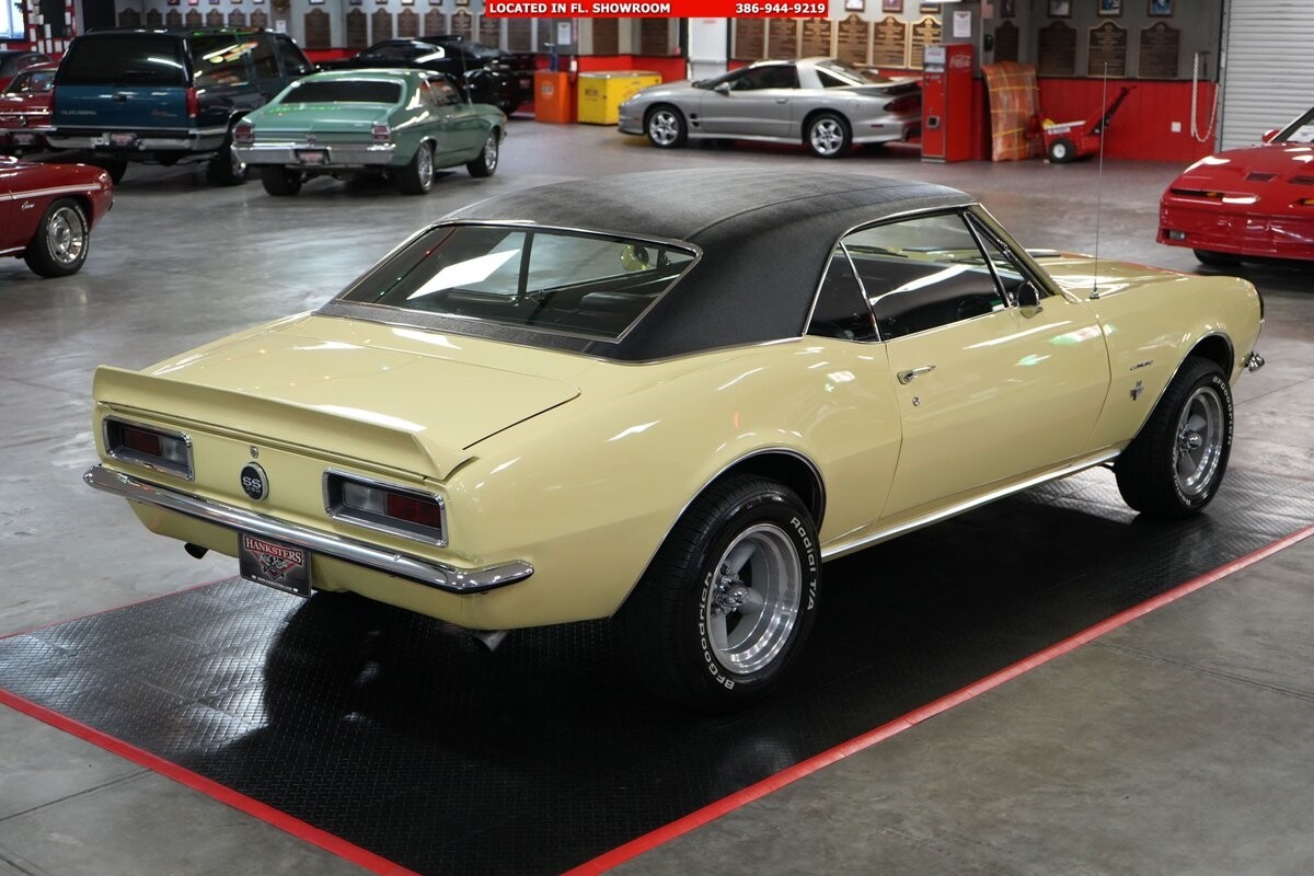 Chevrolet-Camaro-1967-Coupe-23
