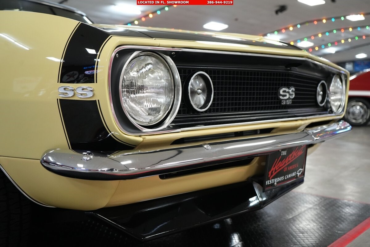 Chevrolet-Camaro-1967-Coupe-30