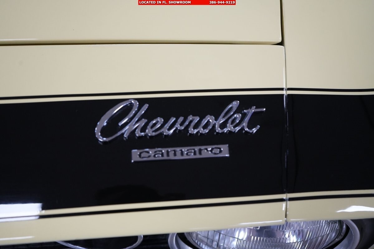 Chevrolet-Camaro-1967-Coupe-35