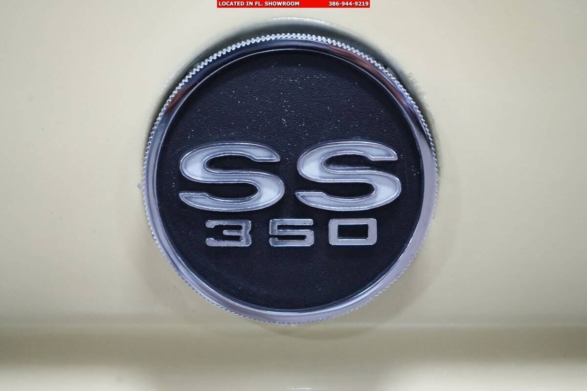 Chevrolet-Camaro-1967-Coupe-39