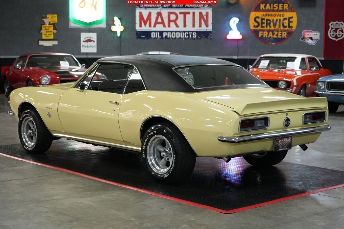 Chevrolet-Camaro-1967-Coupe-4
