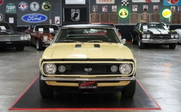 Chevrolet-Camaro-1967-Coupe-9