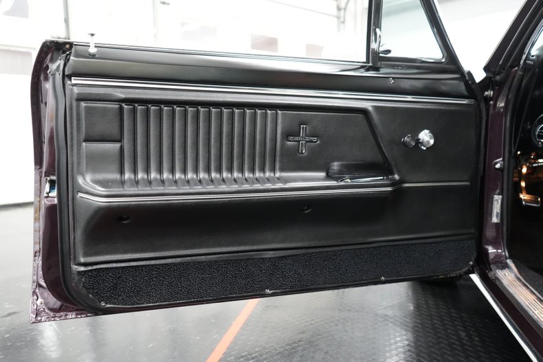 Chevrolet-Camaro-1967-Royal-Plum-Black-7