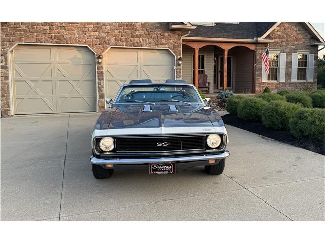 Chevrolet-Camaro-1968-2-Door-Convertible-1