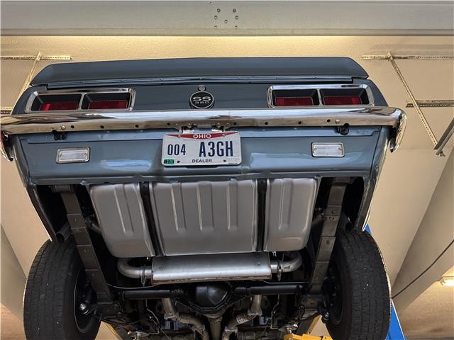 Chevrolet-Camaro-1968-2-Door-Convertible-10